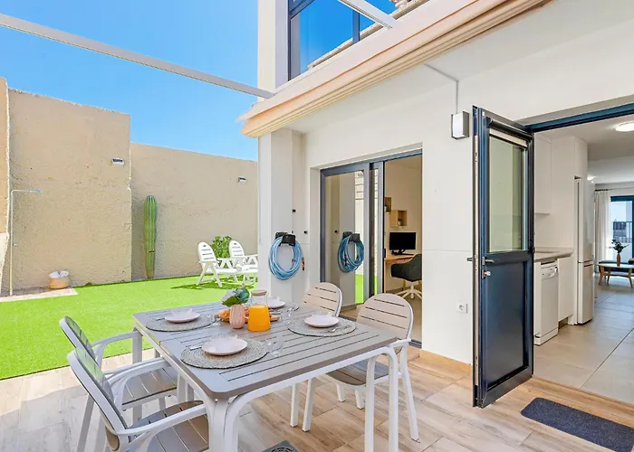 Medano4you The Surf Backyard *