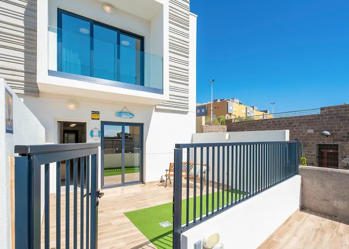 Medano4you The Surf Backyard * El Médano