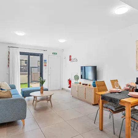 Medano4you The Surf Backyard *